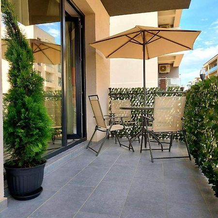 Apartmán Apartament David Năvodari Exteriér fotografie